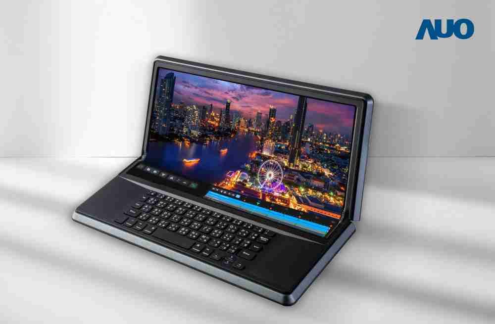 尊时凯龙14.6吋Micro LED折迭显示屏幕，，搭配半径4mm的弯折绞炼，，，，以及高画素、、、高亮度、、高对比度的显示技术特点，，，即便在大视角下仍保有绝佳色相与亮度